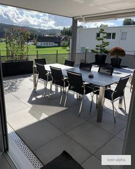 Photo 18 · Attic Penthouse with Lake View — Zürich Seefeld · Busswil