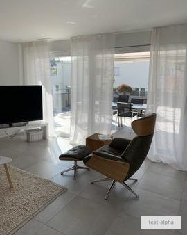Photo 26 · Attic Penthouse with Lake View — Zürich Seefeld · Busswil